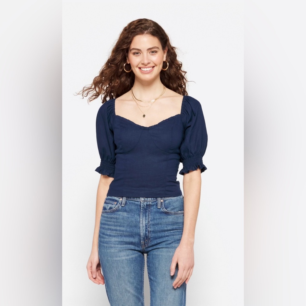 Daisy & Delilah - Navy Blue Smocked Back V-neck Crop Top size Large